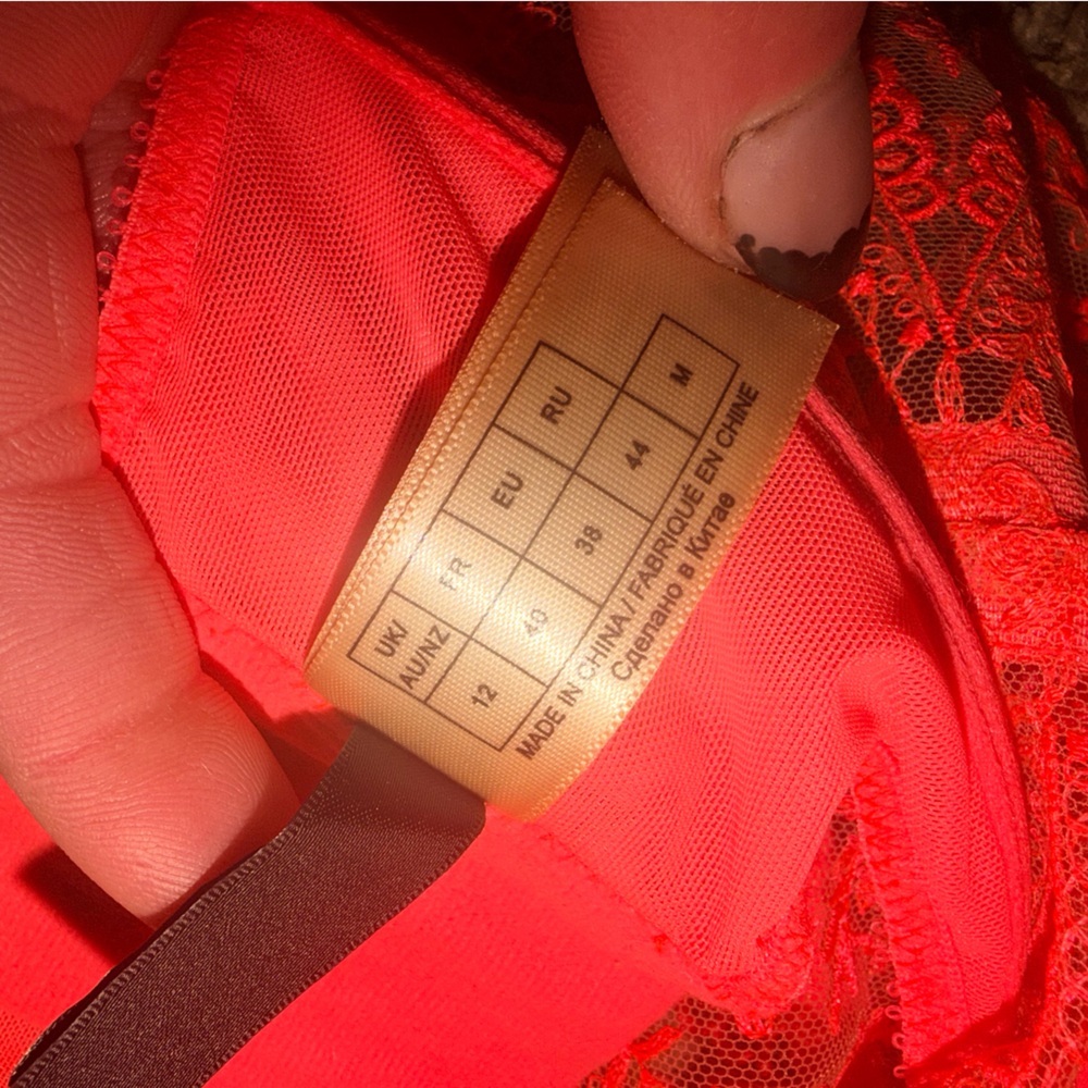 Dita von teese | EUC 3 piece sheer lingerie | vibrant coral lace 75E & medium - Picture 8 of 8